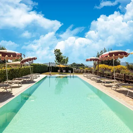 Vakantiehuis In A With 2 Swimming Pools